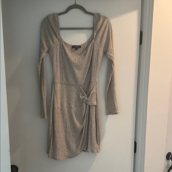 Lulus Dresses & Skirts - Lulu's Taupe Long Sleeve Dress